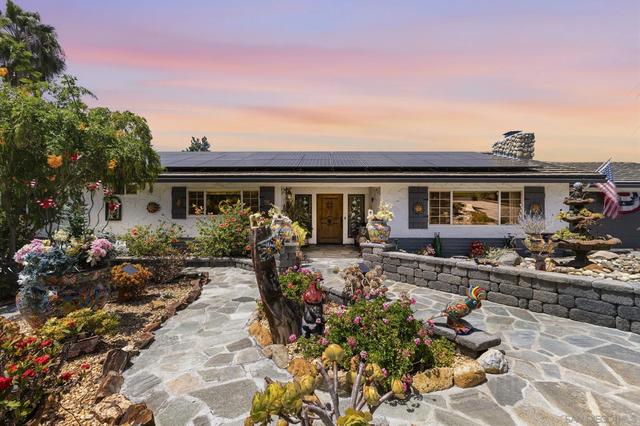 1057 Calle Mesita, Bonita, CA 91902