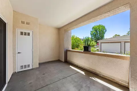31356 Taylor Ln, Temecula, CA 92592 photo 9