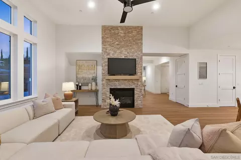 39301 Corte Venture, Temecula, CA 92592 photo 3