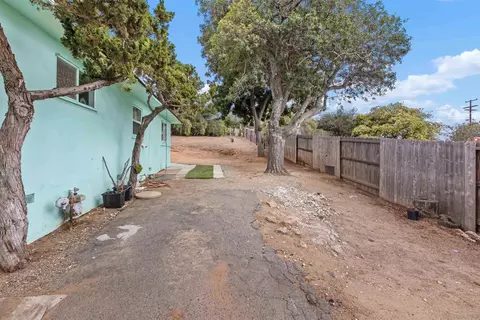 Exterior - 2439 Patterson Rd, Escondido, CA 92027 photo 3 of 12