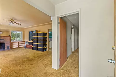Entry Way - 2439 Patterson Rd, Escondido, CA 92027 photo 1 of 2