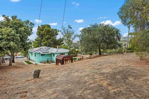Exterior - 2439 Patterson Rd, Escondido, CA 92027 photo 8 of 12