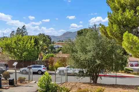 patterson rd, Escondido, CA 92027 photo 4