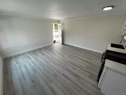 Living - 525 S Freeman St, Oceanside, CA 92054 photo 3 of 3