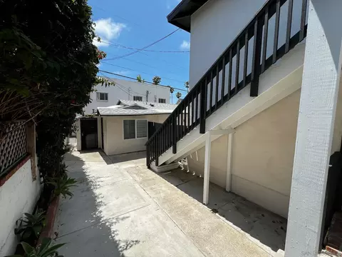 Exterior - 525 S Freeman St, Oceanside, CA 92054 photo 4 of 11