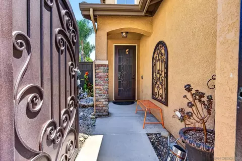 Entry Way - 27691 Sonora Cir, Temecula, CA 92591 photo 1 of 5