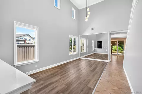 Living - 27691 Sonora Cir, Temecula, CA 92591 photo 1 of 8