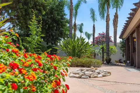 Exterior - 27691 Sonora Cir, Temecula, CA 92591 photo 13 of 15