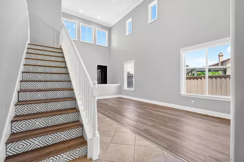 Entry Way - 27691 Sonora Cir, Temecula, CA 92591 photo 3 of 5