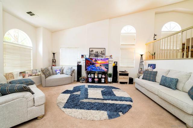 1830 Carolyn Dr, Chula Vista, CA 91913