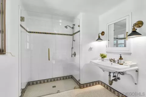 200 Palm Ave, Coronado, CA 92118 photo 18