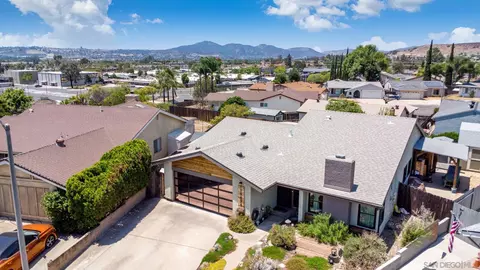 View/Area - 10654 Holborn Ct, Santee, CA 92071 photo 5 of 12