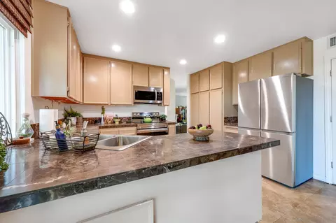 Kitchen - 10654 Holborn Ct, Santee, CA 92071 photo 3 of 3