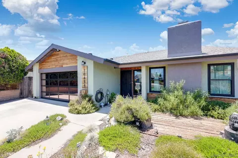 Exterior - 10654 Holborn Ct, Santee, CA 92071 photo 2 of 20