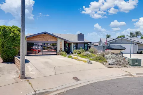 Exterior - 10654 Holborn Ct, Santee, CA 92071 photo 17 of 20
