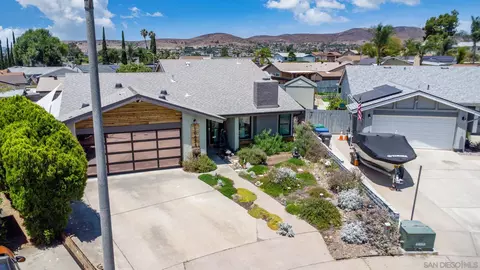 View/Area - 10654 Holborn Ct, Santee, CA 92071 photo 6 of 12