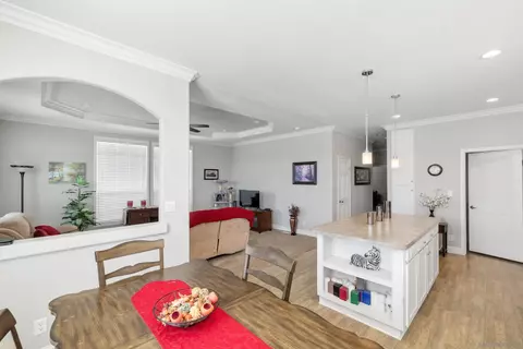 Dining - 14003 Jasmine Ave #193, Poway, CA 92064 photo 1 of 1