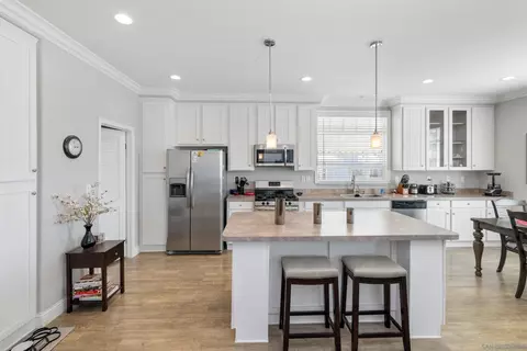 Kitchen - 14003 Jasmine Ave #193, Poway, CA 92064 photo 1 of 7