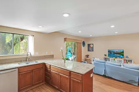 Kitchen - 155 Rosebay #37, Encinitas, CA 92024 photo 5 of 5