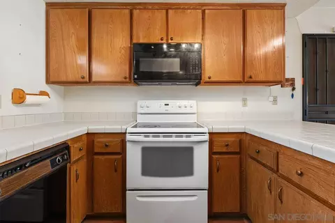 2922 Alamitos, Escondido, CA 92027 photo 12