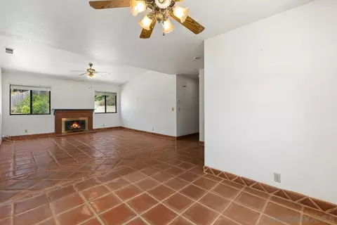 2922 Alamitos, Escondido, CA 92027 photo 8