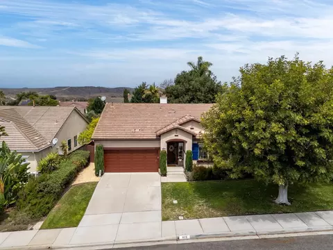 View/Area - 803 El Caballo, Oceanside, CA 92057 photo 2 of 10