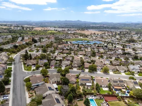 View/Area - 803 El Caballo, Oceanside, CA 92057 photo 5 of 10