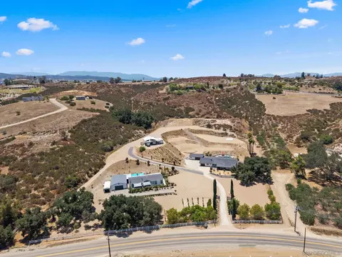 37200 Mesa Rd, Temecula, CA 92592 photo 62