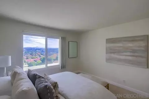 Bedroom - 1874 Forestdale, Encinitas, CA 92024 photo 3 of 3