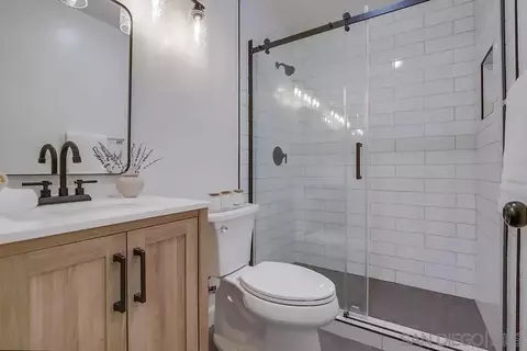 Bath - 1874 Forestdale, Encinitas, CA 92024 photo 3 of 5