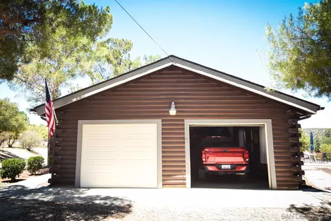 40522 Eady Ln, Boulevard, CA 91905 photo 7