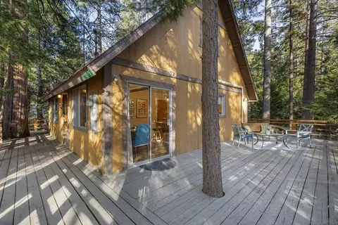 Exterior - 52275 Sylvan Way, Idyllwild, CA 92549 photo 5 of 12