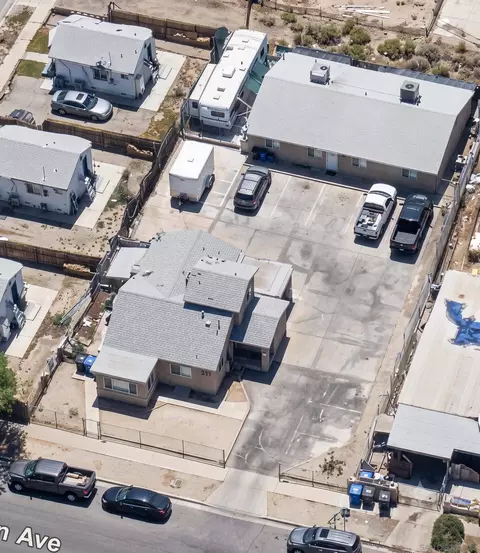 211 W Brighton Ave, El Centro, CA 92243 photo 10