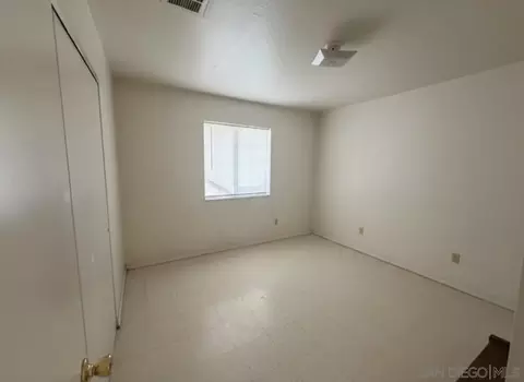 211 W Brighton Ave, El Centro, CA 92243 photo 7