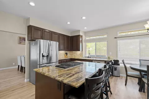 Kitchen - 45632 Corte Lobos, Temecula, CA 92592 photo 1 of 4