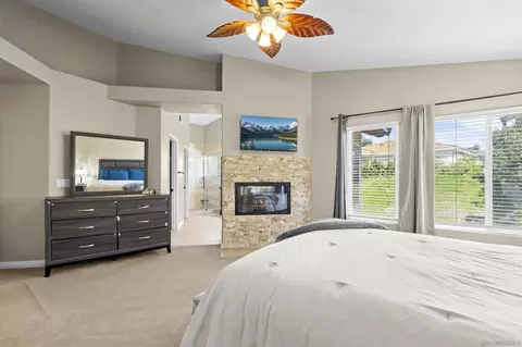 Bedroom - 45632 Corte Lobos, Temecula, CA 92592 photo 4 of 6