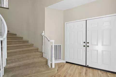 Entry Way - 45632 Corte Lobos, Temecula, CA 92592 photo 3 of 5
