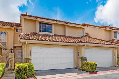 10911 Creekbridge Pl, San Diego, CA 92128