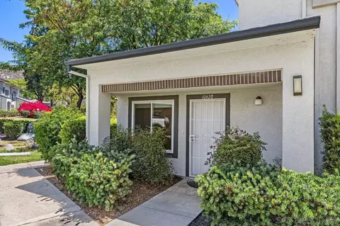 Exterior - 10628 Queen Jessica Ln, Santee, CA 92071 photo 3 of 8