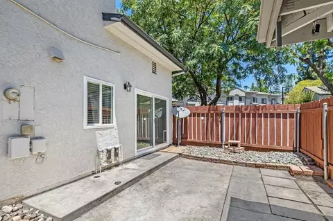 Exterior - 10628 Queen Jessica Ln, Santee, CA 92071 photo 4 of 8