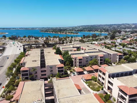 2540 Clairemont Dr #307, San Diego, CA 92117