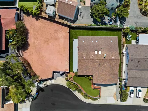 View/Area - 714 Piedras Oro Calle, Encinitas, CA 92024 photo 5 of 8