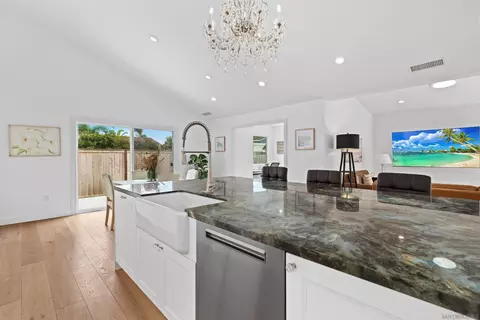 Kitchen - 714 Piedras Oro Calle, Encinitas, CA 92024 photo 2 of 6