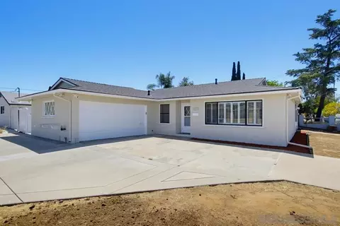 902 Taft Ave, El Cajon, CA 92020 photo 2