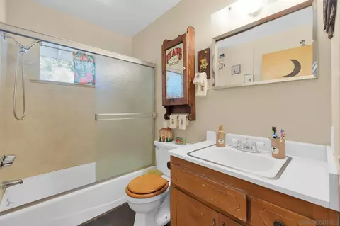 Bath - 2816 Heliotrope Dr, Julian, CA 92036 photo 1 of 1