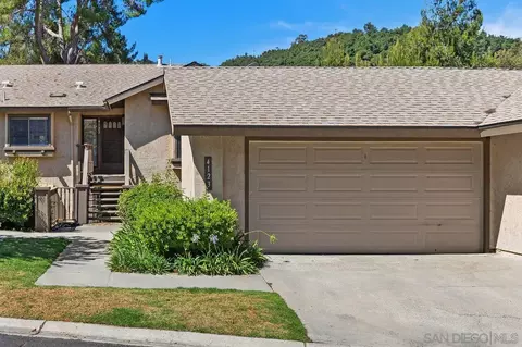 4123 Oak Is, Fallbrook, CA 92028 photo 1