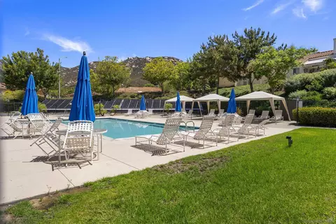 1749 Sawgrass Gln, Escondido, CA 92026 photo 7