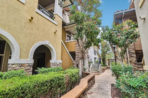 152 Via Montisi, Santee, CA 92071 photo 2