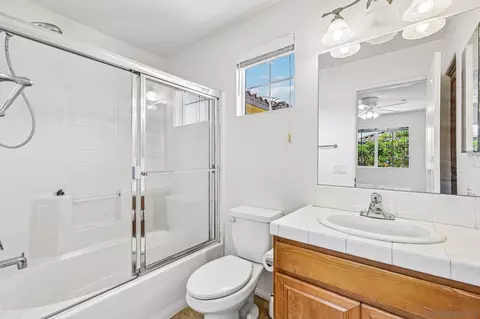 Bath - 152 Via Montisi, Santee, CA 92071 photo 5 of 5
