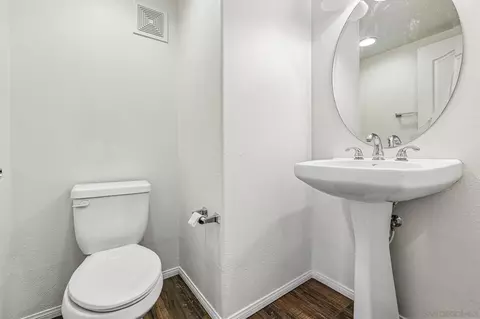 Bath - 152 Via Montisi, Santee, CA 92071 photo 1 of 5